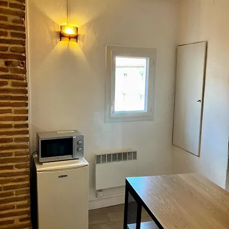 Charming Quiet Capitole Apartment *